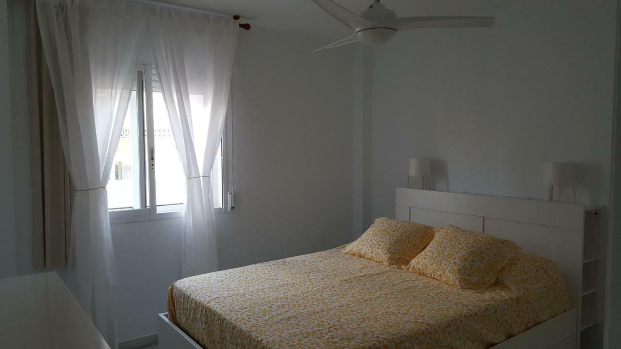דירות בנאלמדנה Apartamento Arroyo De La Miel, Luminoso Y Bonito מראה חיצוני תמונה